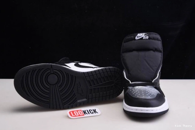 Kicktheory OG SILVER AIR JORDAN TOE 1 HIGH WMNS CD0461-001 0707